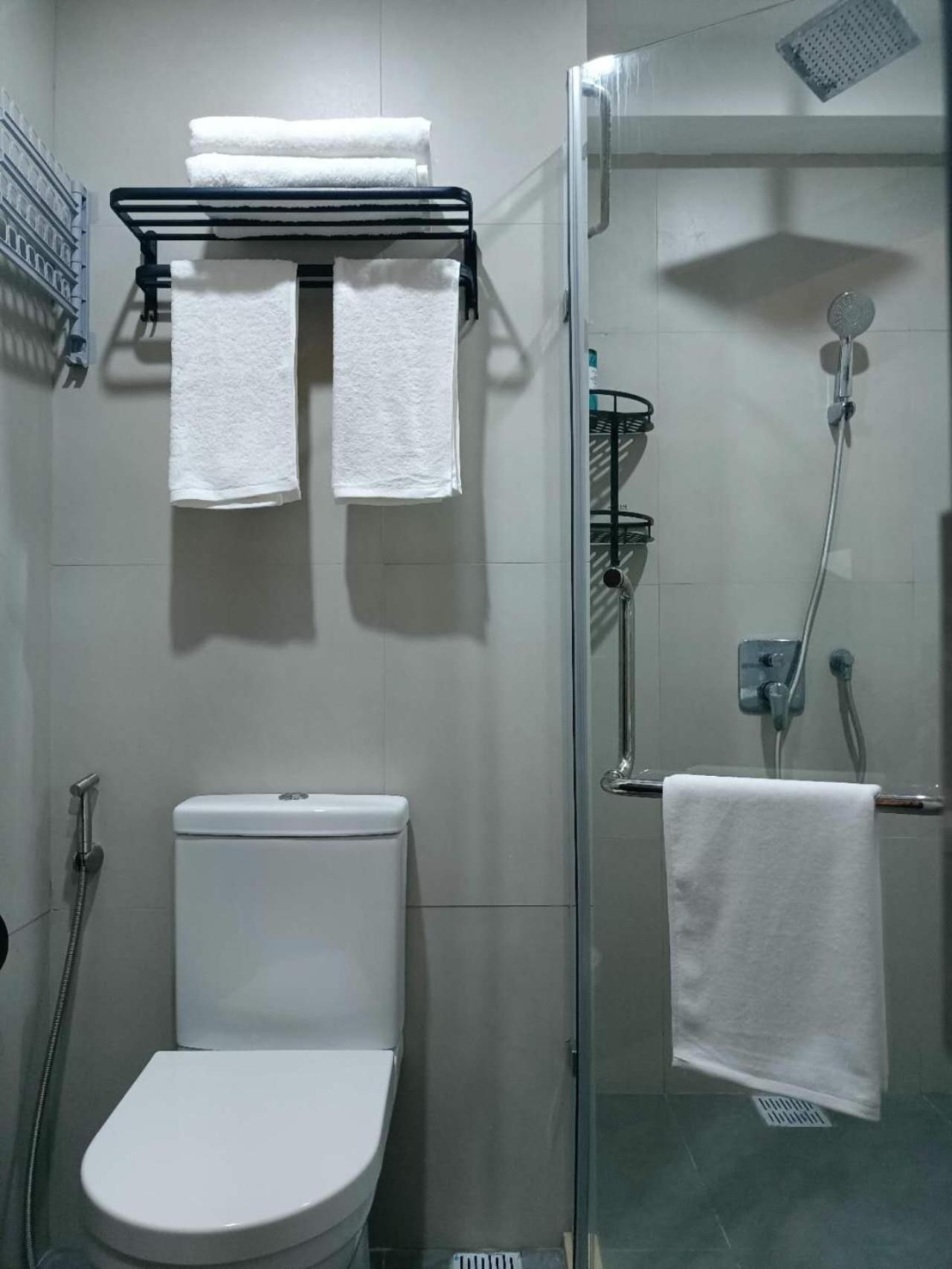 Aeontower Suites&Hotel By Cmc Davao City Extérieur photo
