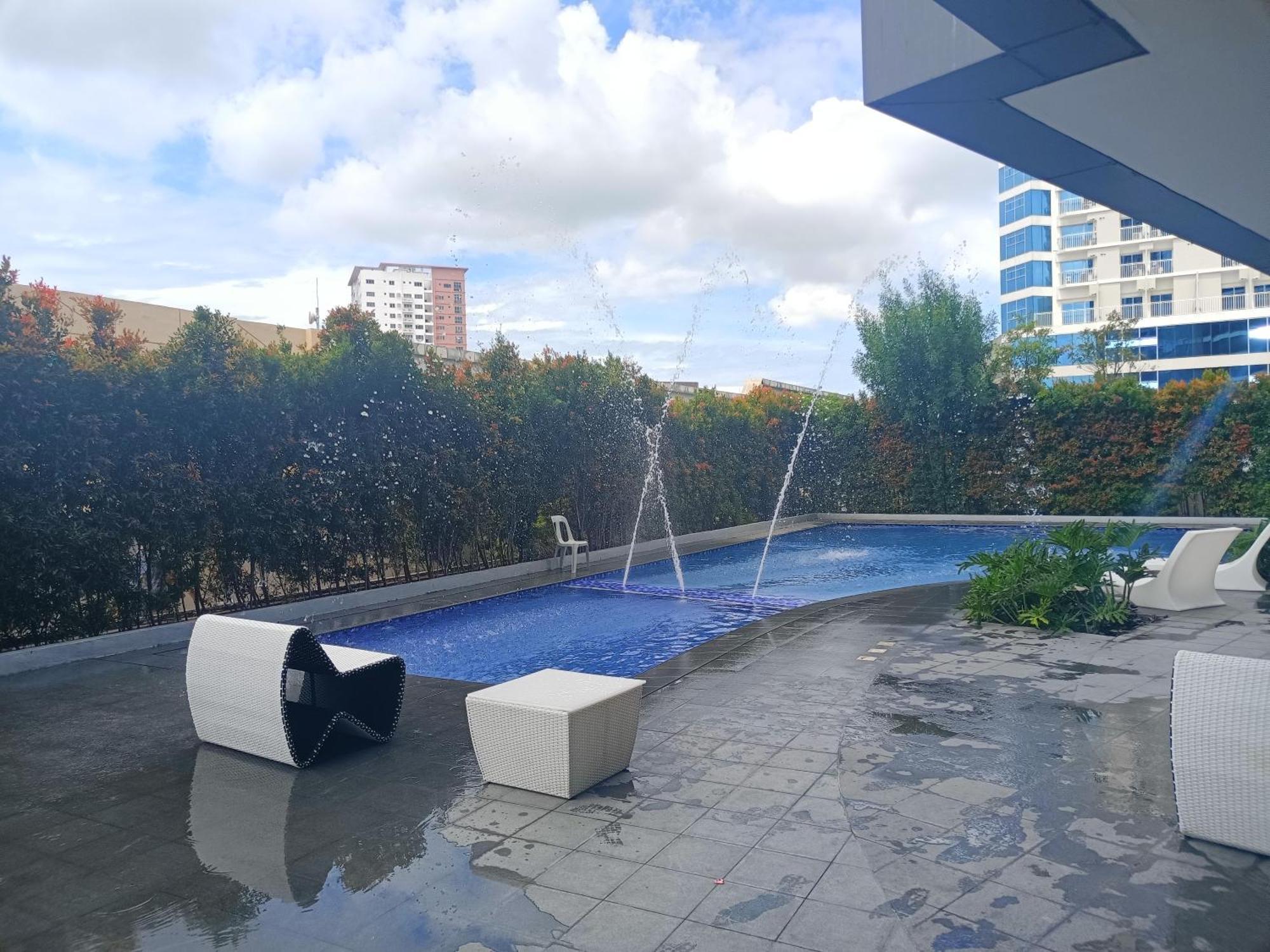Aeontower Suites&Hotel By Cmc Davao City Extérieur photo